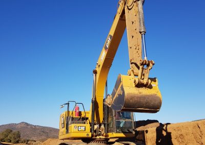 Excavadora Cat 320 N.G. 04